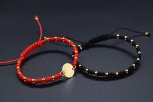 Set bratari impletite manual, personalizate, cu banut si bile  Argint 925 placat cu aur