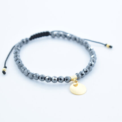 Bratara personalizata realizata manual cu pietre semipretioase Hematit gri si banut Argint 925 placat cu aur, 10mm