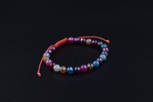 Bratara reglabila cu pietre semipretioase Agat fatetat multicolor de 6mm - imagine 2